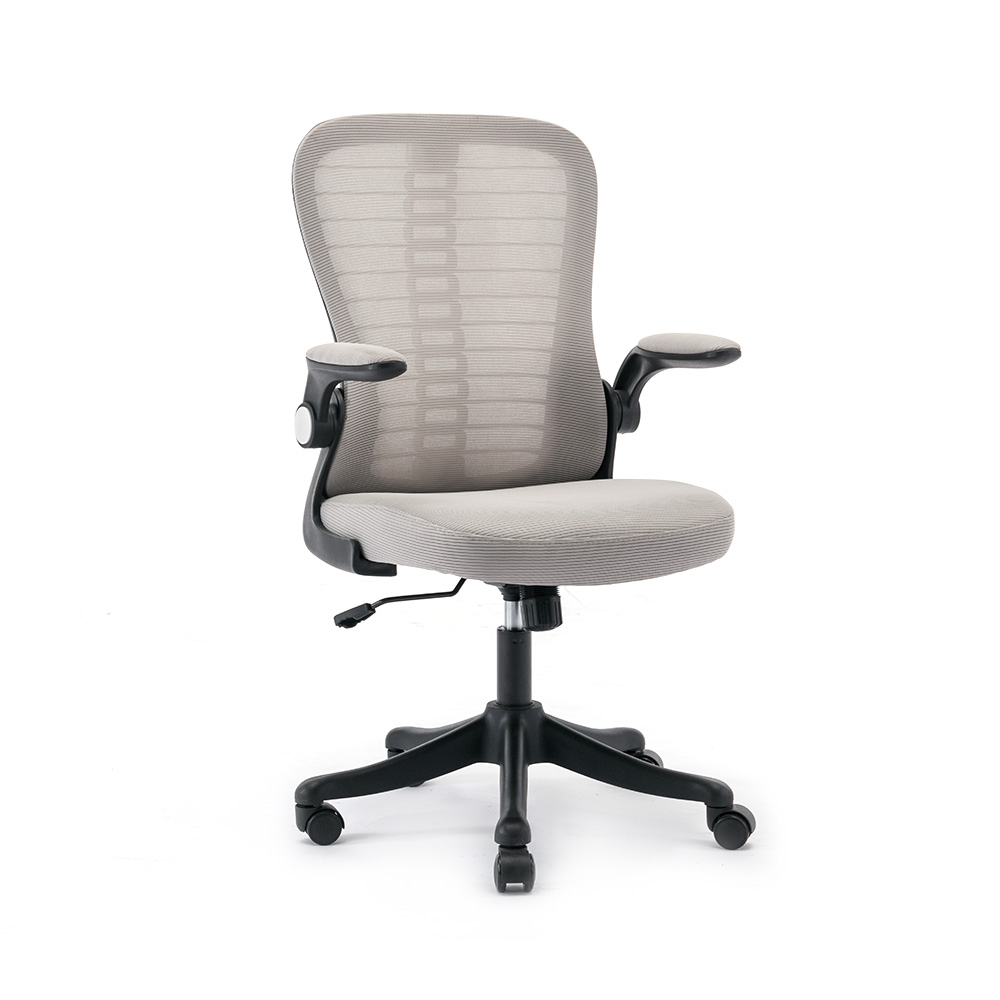 Mitkä ovat Swivel Mesh Home Office Seats -tietokonetyötuolien mukavuuden edut perinteisiin nahkaisiin työtuoleihin verrattuna?